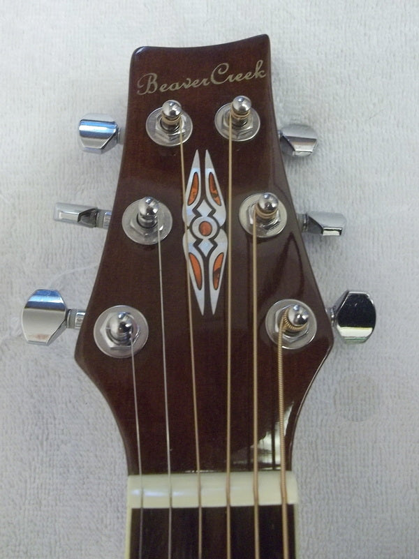 (USED) LEFT hand: BeaverCreek Travel size acoustic-electric guitar