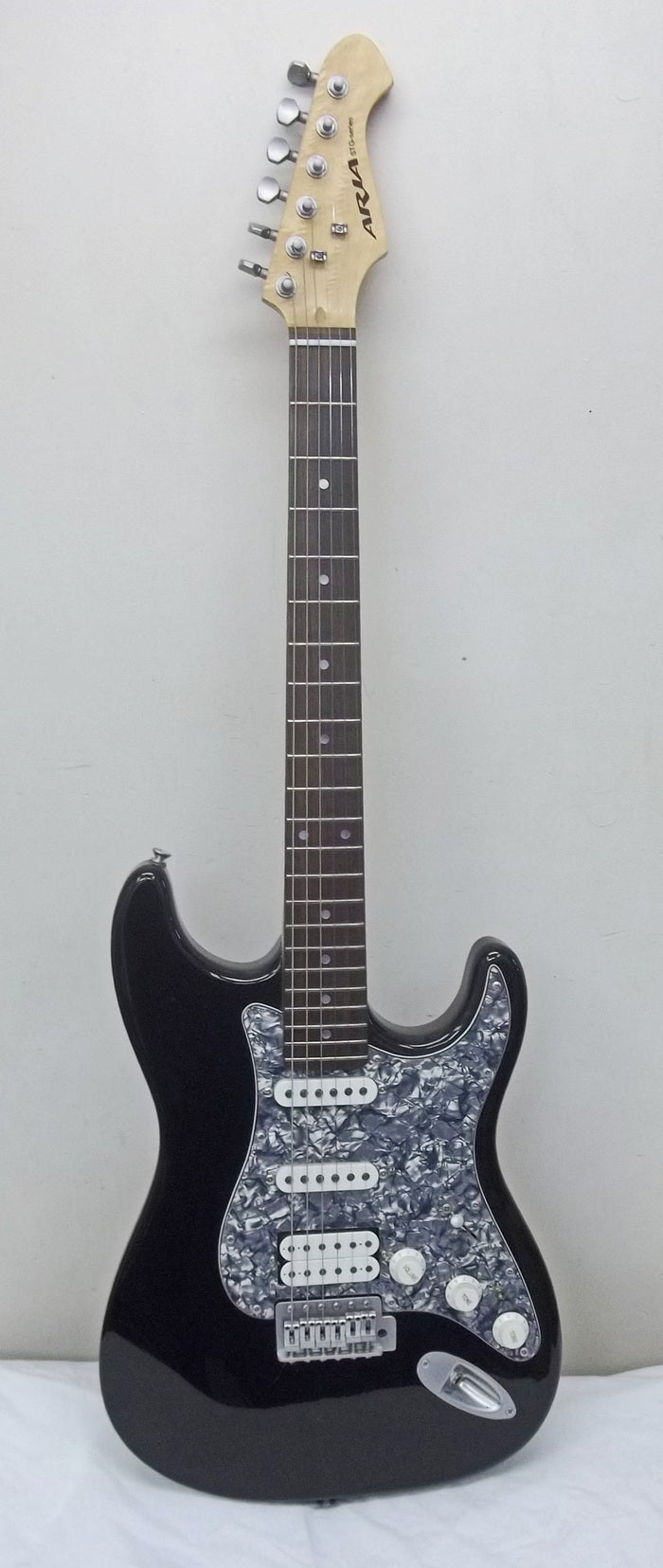 ARIA STG -DBX