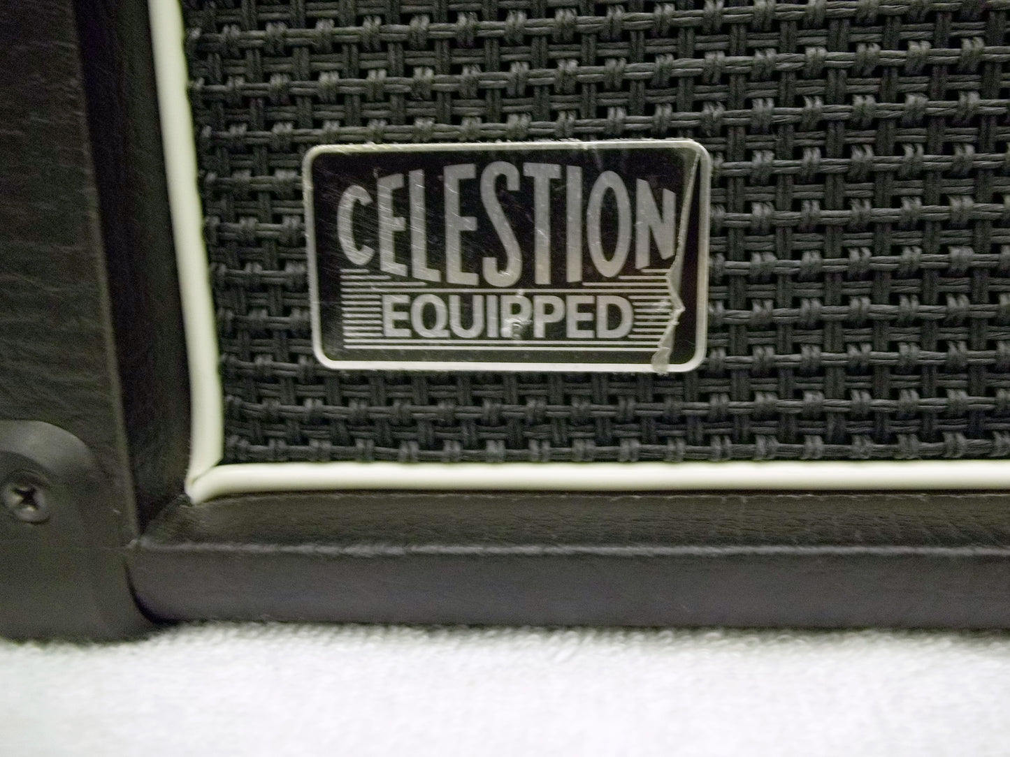 Kustom HV 30 guitar amplifier