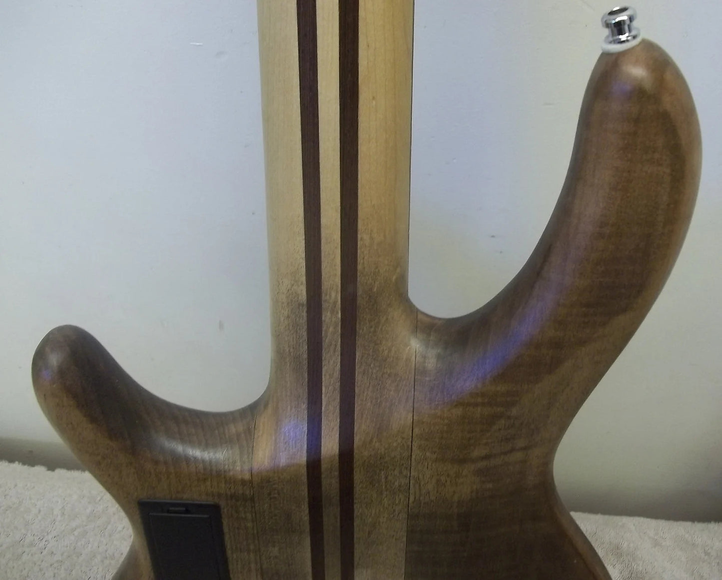 (USED) Cort Artisan 5-string bass guitar