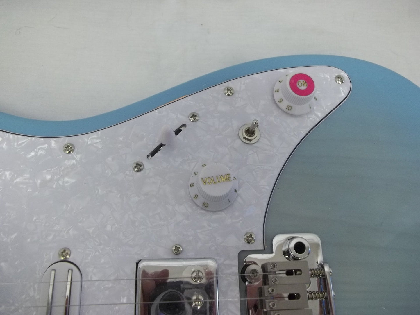 Tagima Oasis ST Custom electric guitar : ocean blue