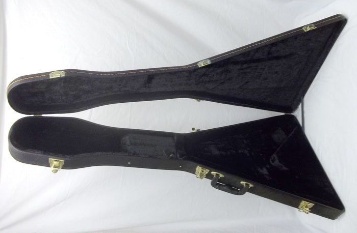 Case : Hardshell : Gold Key : Flying Vee style