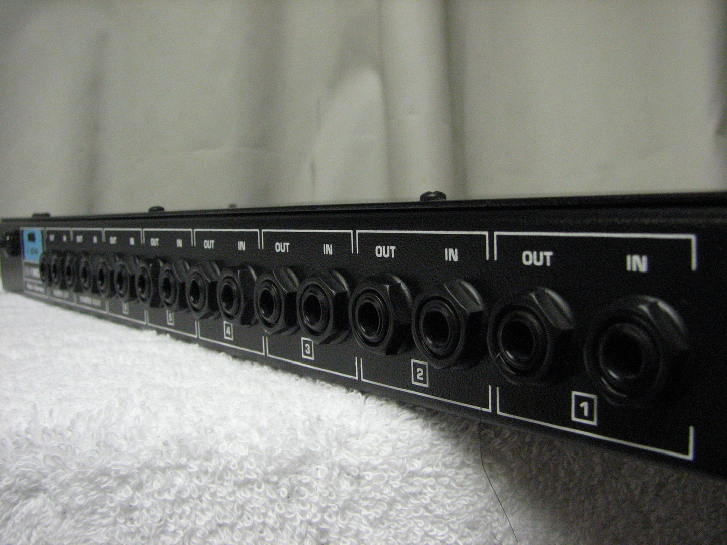 (USED) Behringer MX602 Splitter-Mixer rack