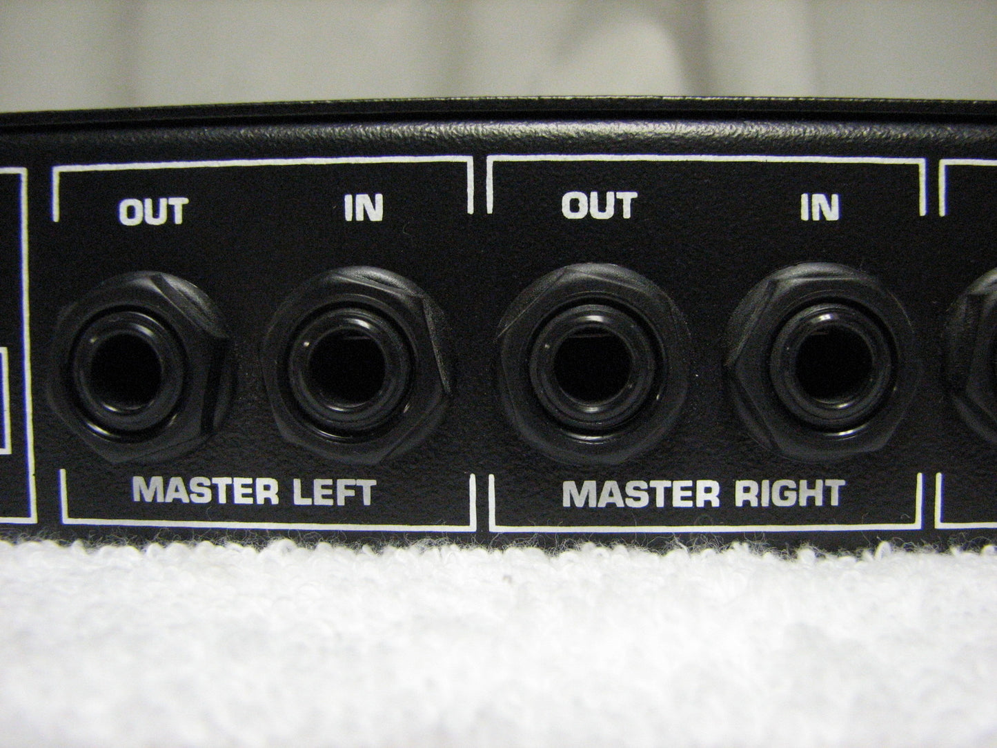 (USED) Behringer MX602 Splitter-Mixer rack
