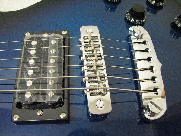 Aria PE Studio Custom SingleCut guitar : blue