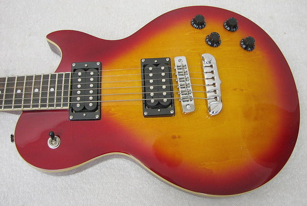 Aria PE Studio Custom SingleCut guitar : cherry burst
