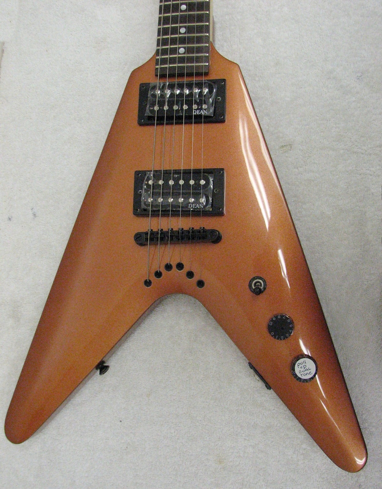 (USED) Dean Baby Vee electric guitar