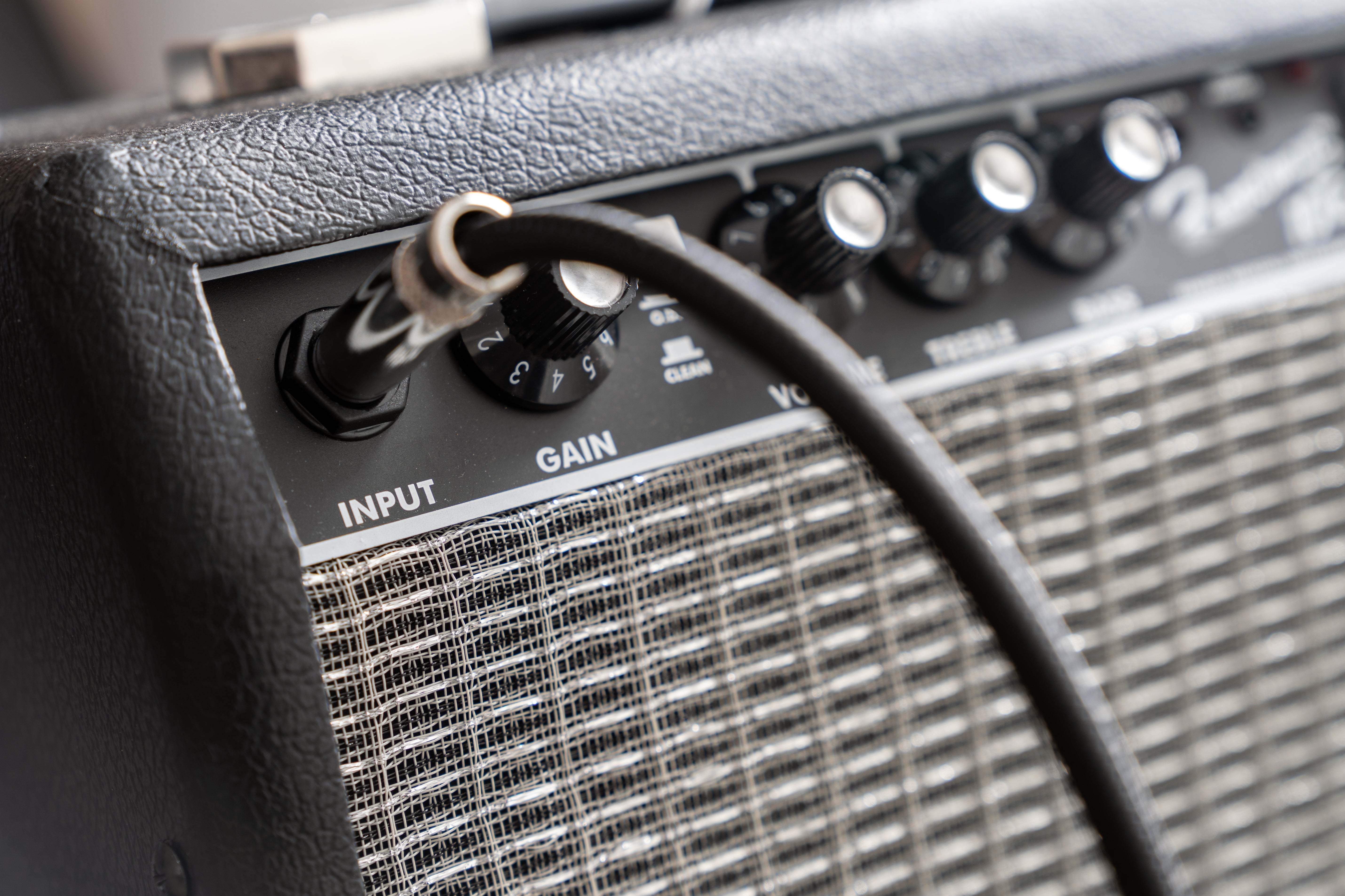 Guitar Amplifiers – Rainbow Music Shop