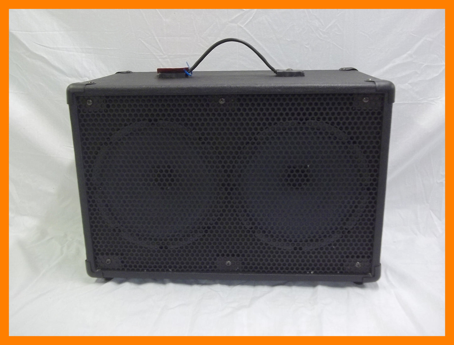 Sherlock Audio: 2x8" Horizon guitar speaker cabinet