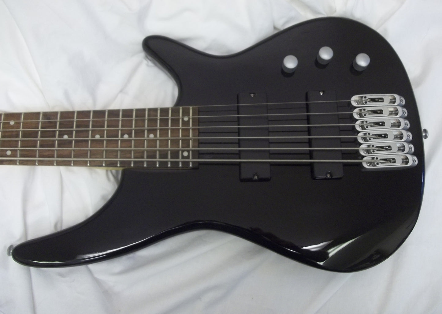 (USED) : Groove Factory GFX SIX String bass guitar