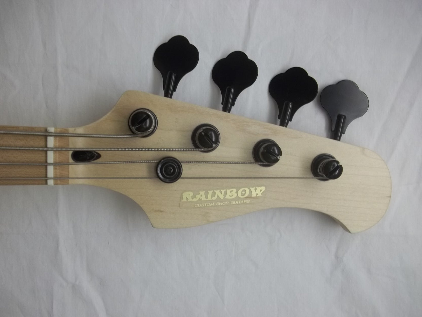 Rainbow Tantrum short scale bass platinum