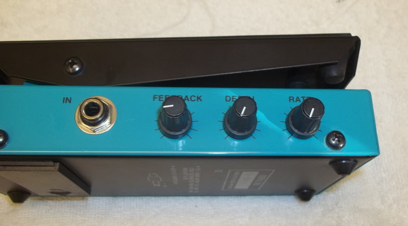 From The Vault : George Dennis Chorus/Flanger/Volume pedal