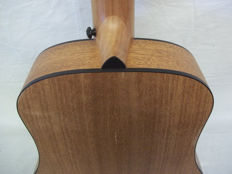 Madera Select : SideKick mini-acoustic guitar : mahogany